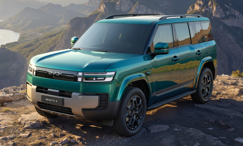 BYD’s Ti7 Is Another Defender-Inspired Plug-In Hybrid SUV