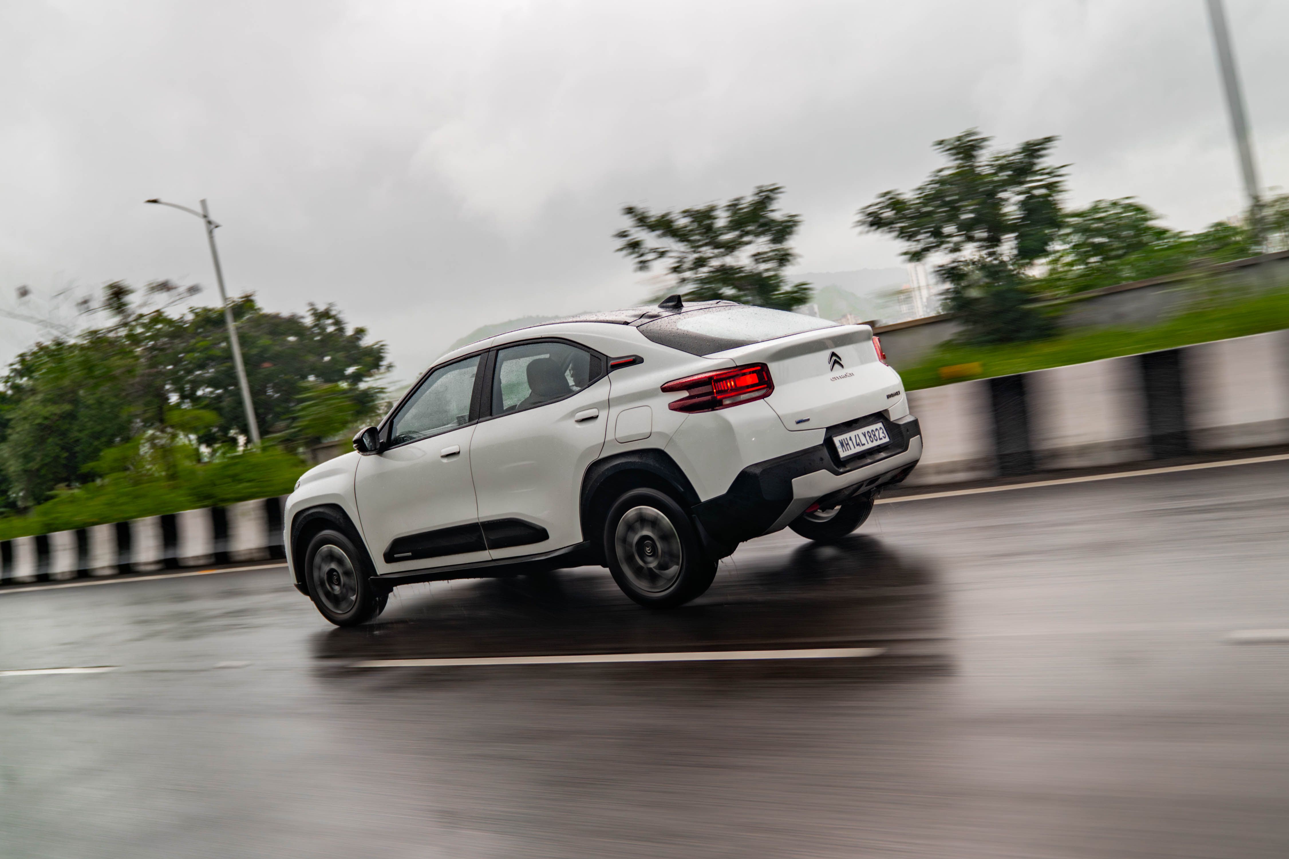 Citroen Basalt 48