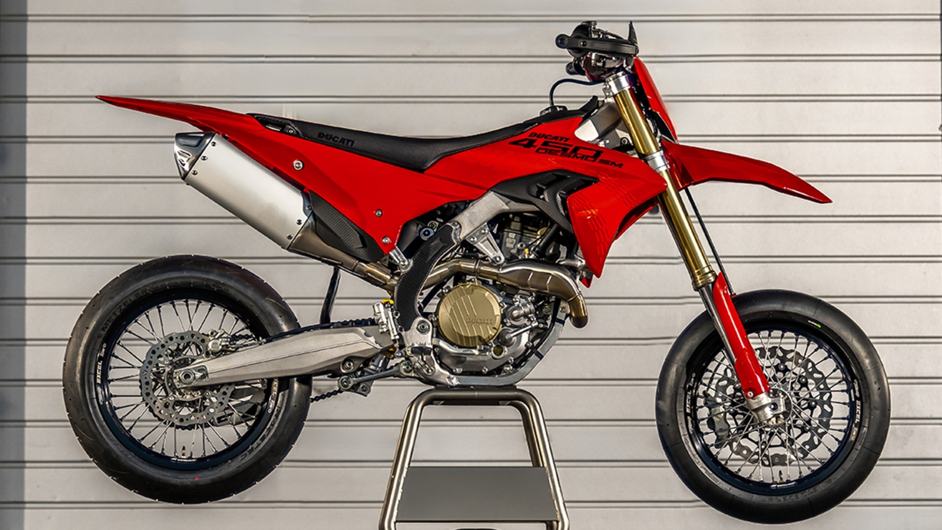 Ducati Desmo450 SM prototype m2
