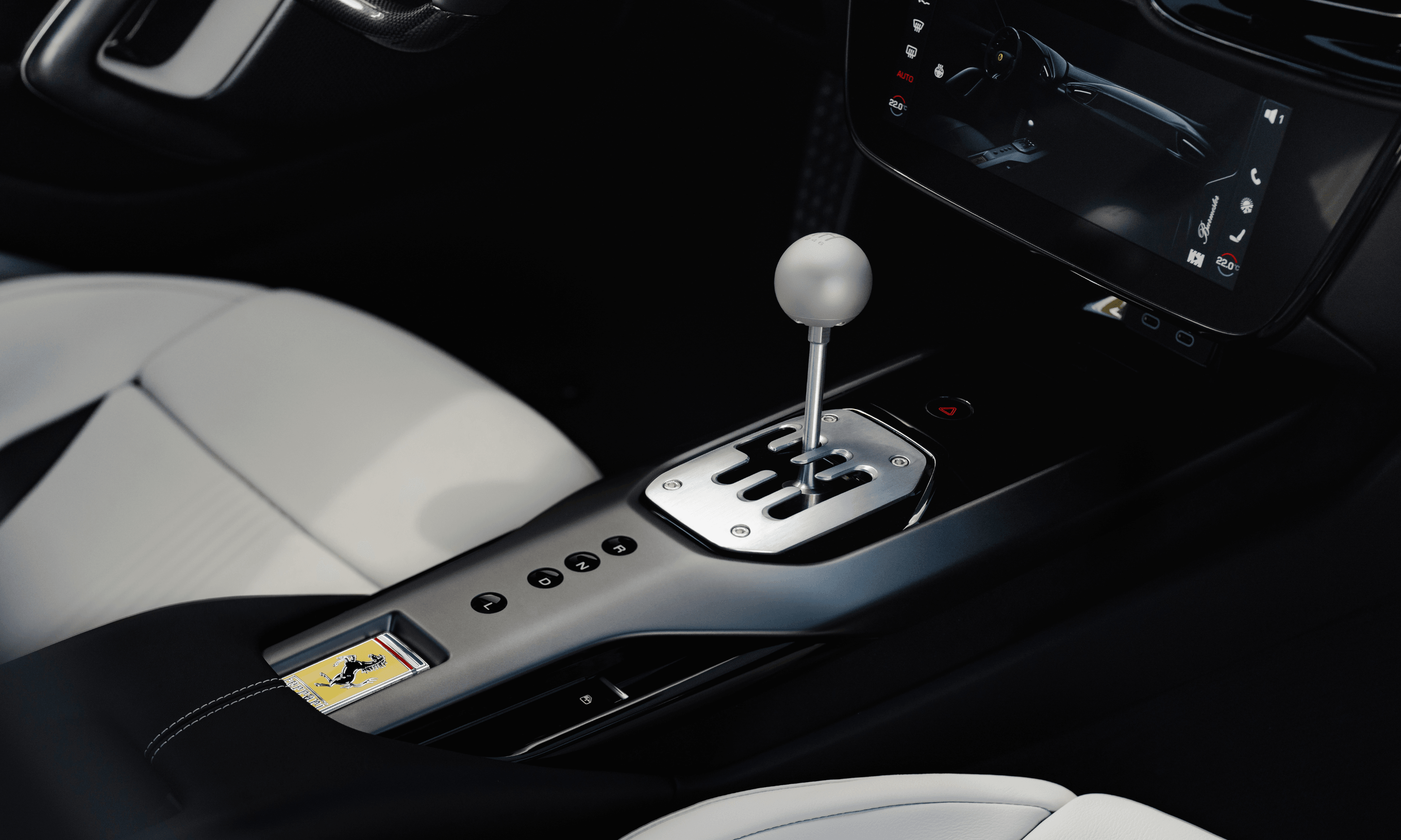 Ferrari 12 Cilindri Manuale 3