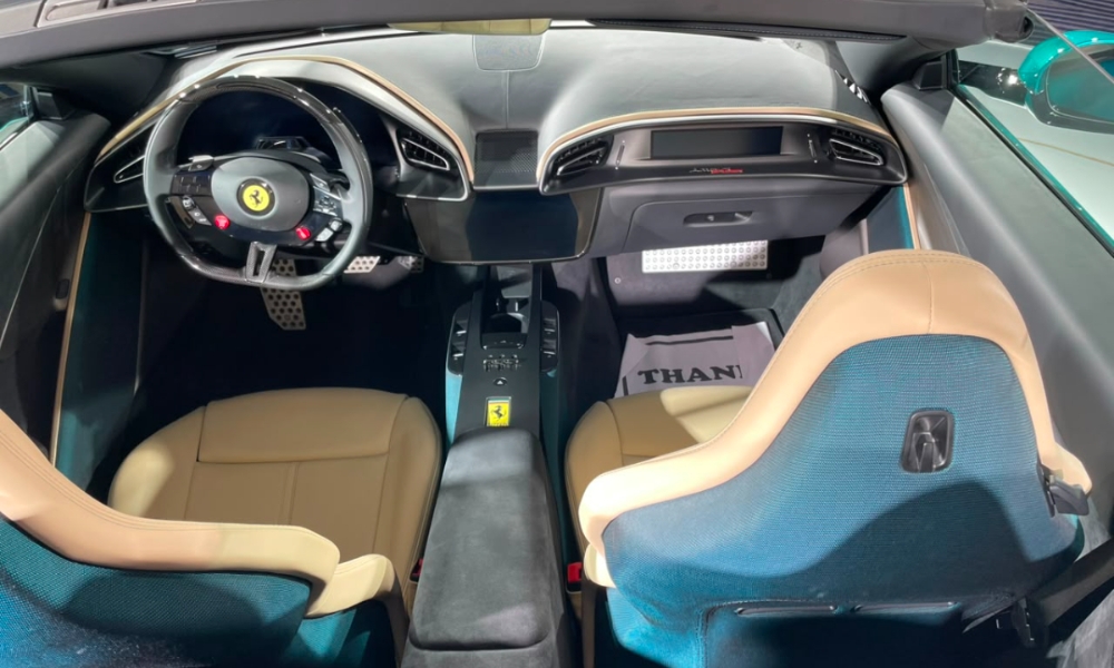 Ferrari Amalfi Spider Interior