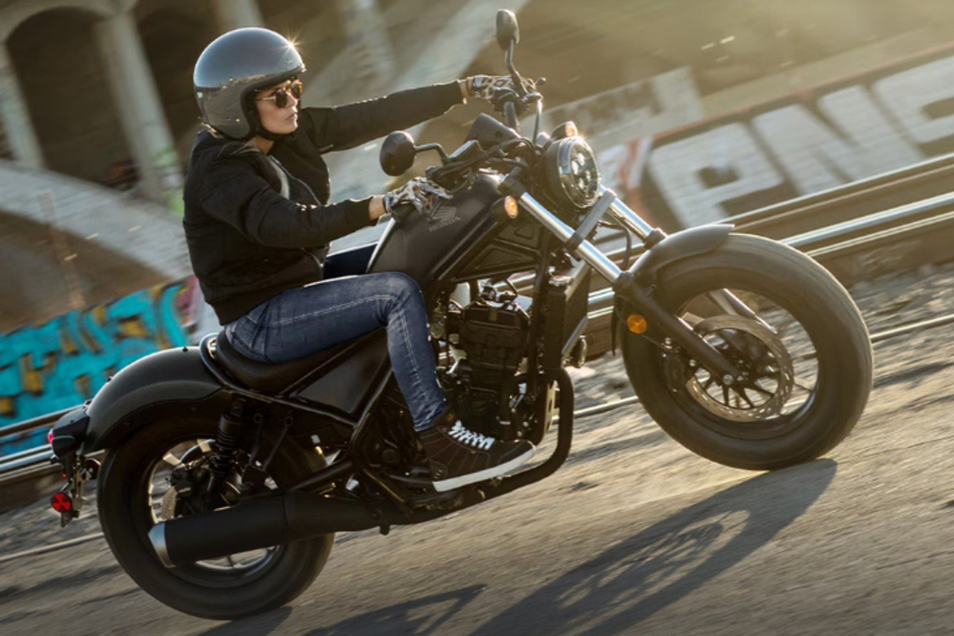 Honda Rebel 300 m1