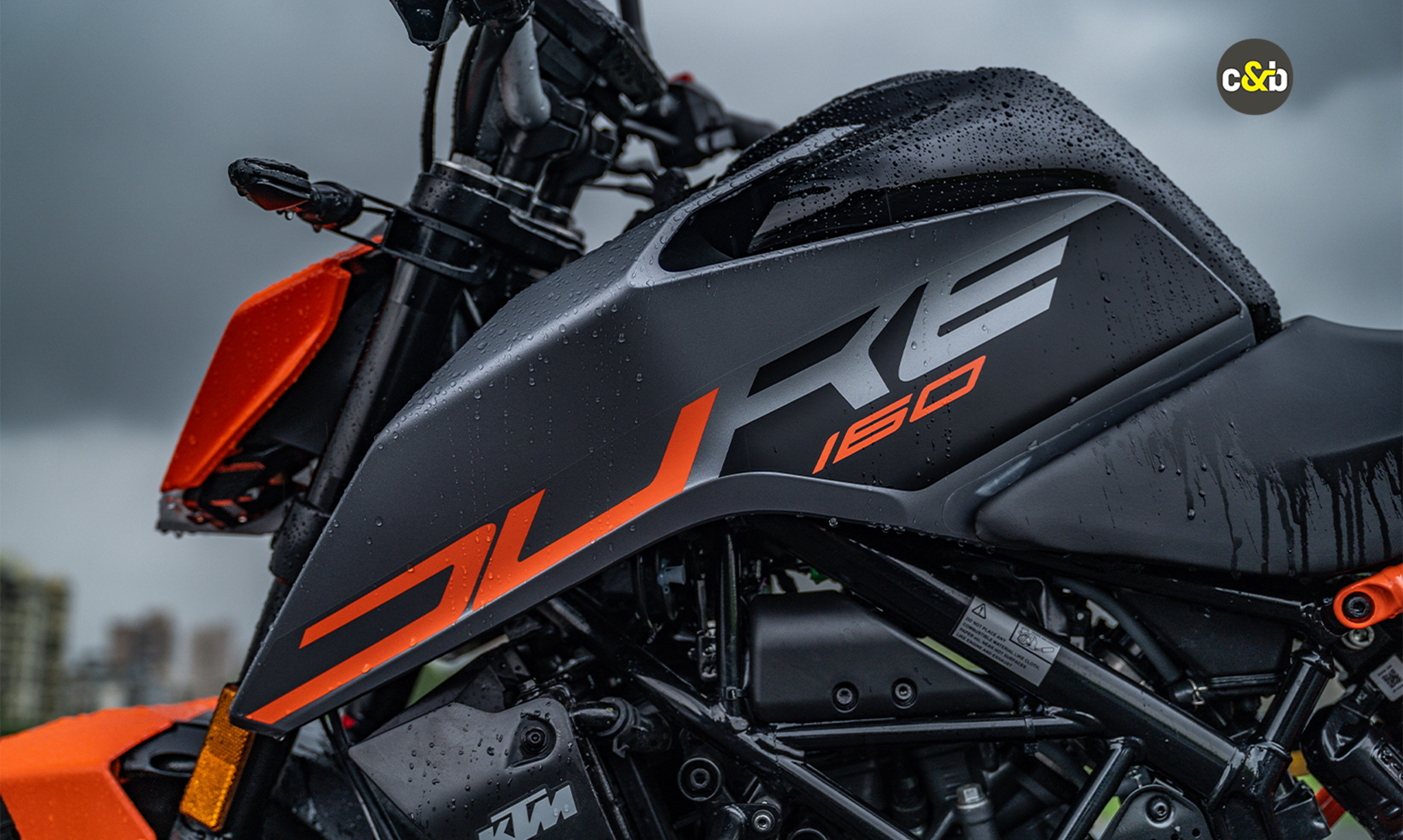 KTM Duke 160 9