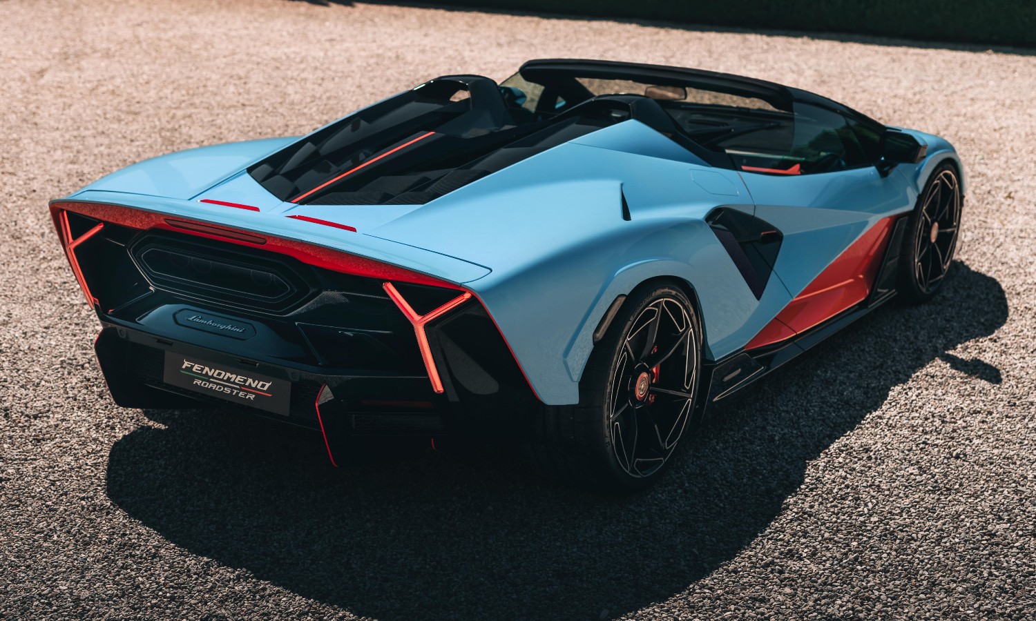 Lamborghini Fenomeno Roadster 2