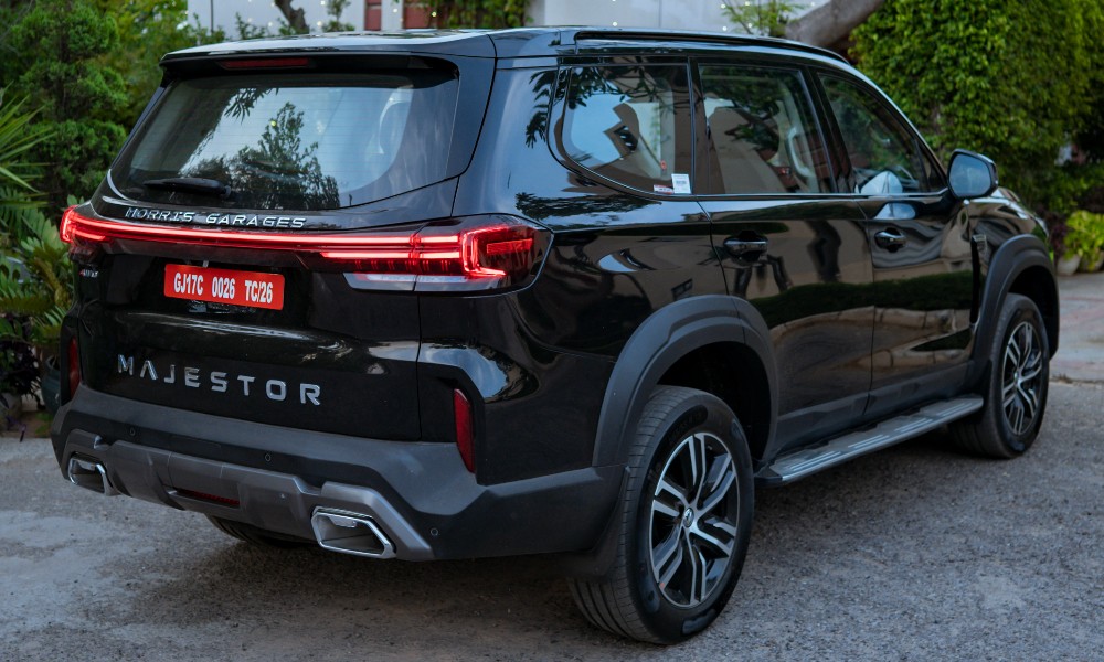 MG Majestor SUV 6