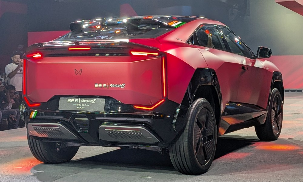 Mahindra BE 6 Formula E Freedom Edition 1