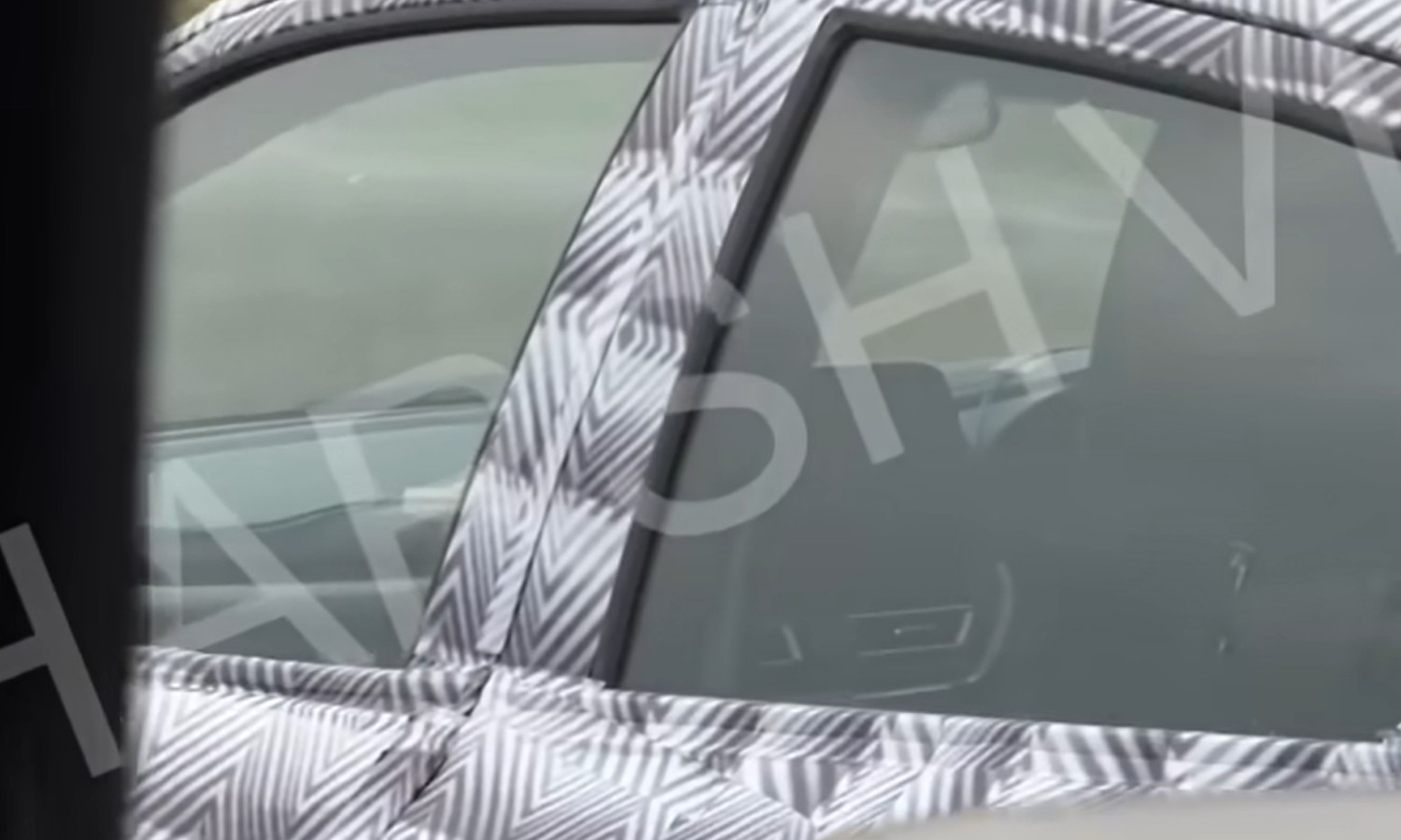 Maruti Baleno facelift spied 3