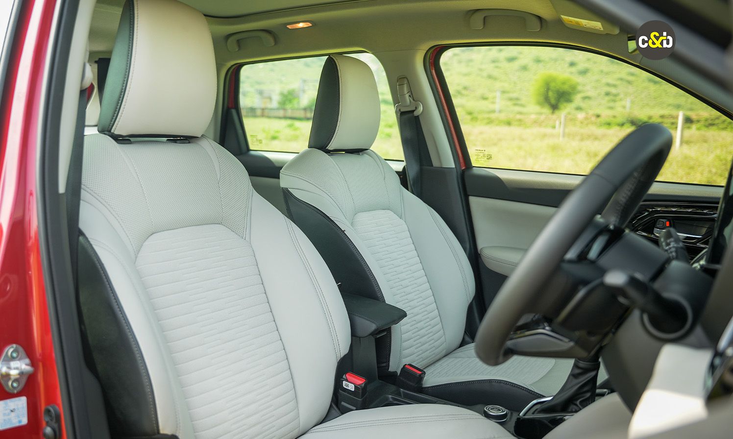 Maruti Suzuki Victoris Web 36