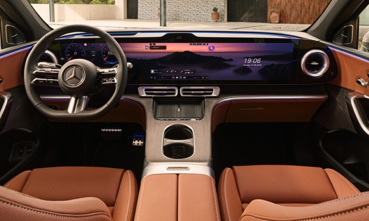 Mercedes Benz GLC EV Long Wheelbase 3