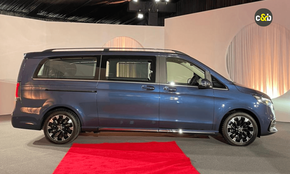 Mercedes V class side