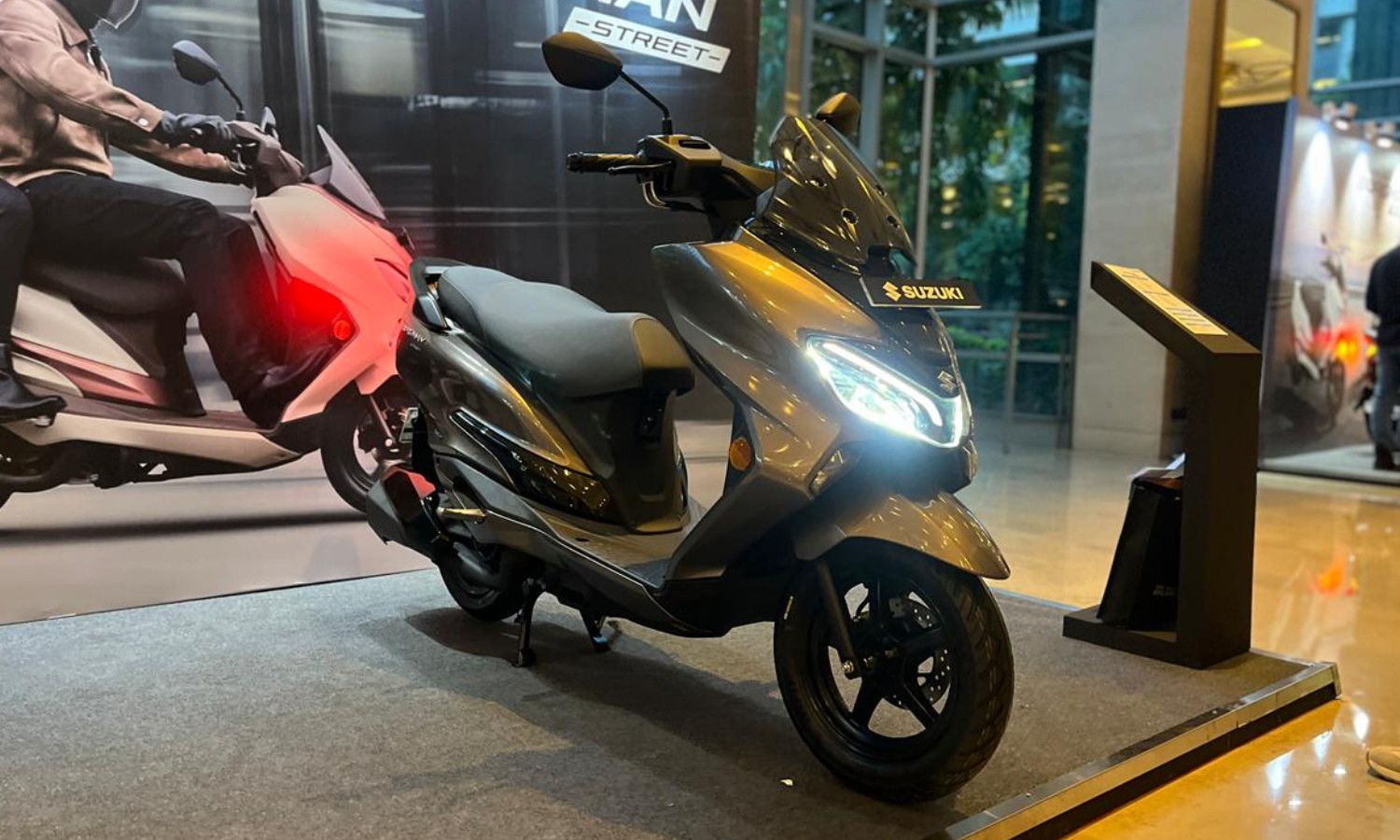 New Suzuki Burgman Street 1