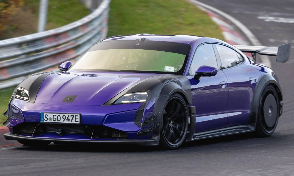 Porsche Taycan Turbo GT Manthey Kit Nurburgring Record
