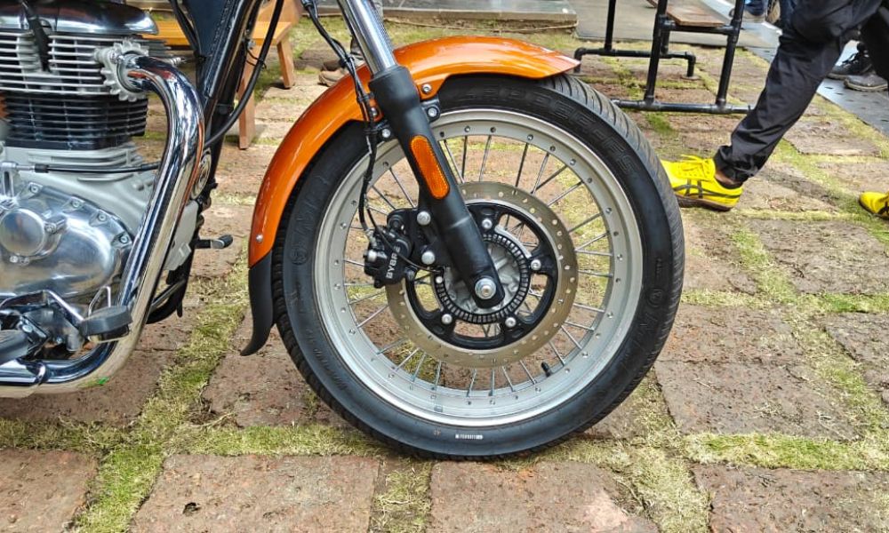 Royal Enfield Meteor 350 Sundowner 4