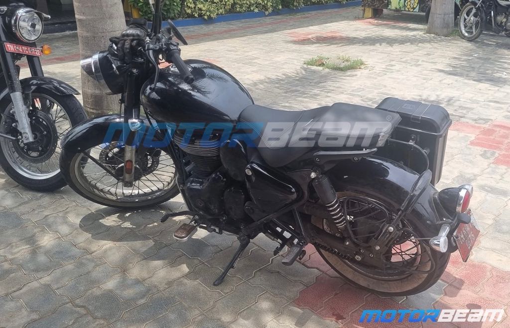 Royal Enfield Shotgun 350 Spied1