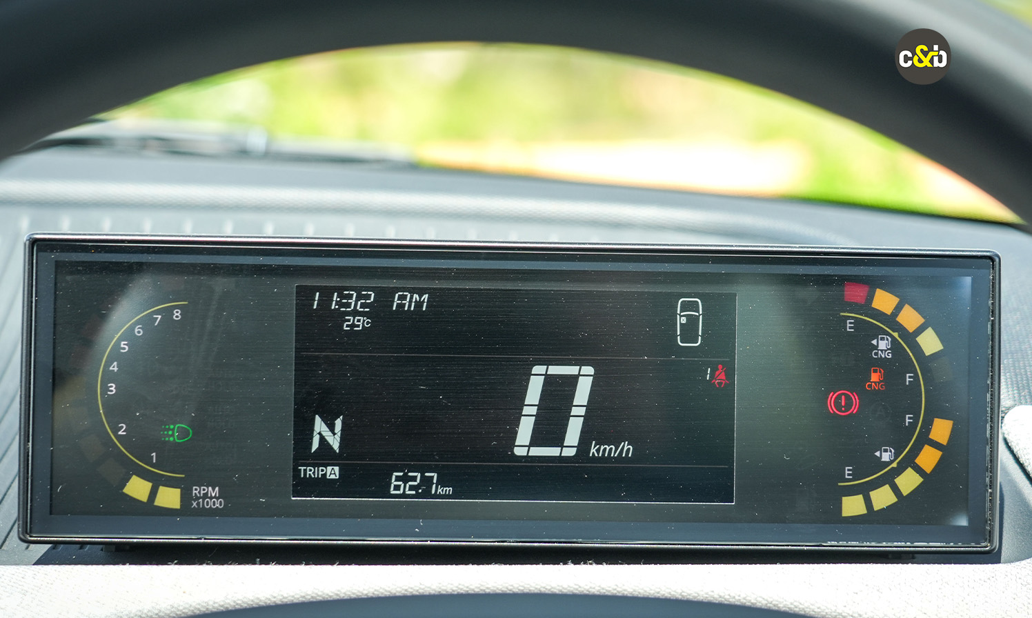 Tata Tiago CNG web 10