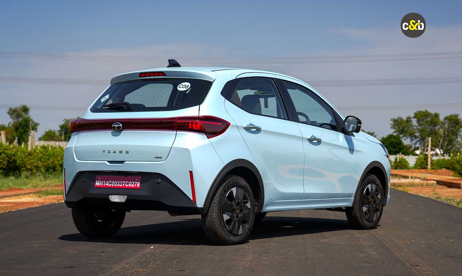 Tata Tiago CNG web 21