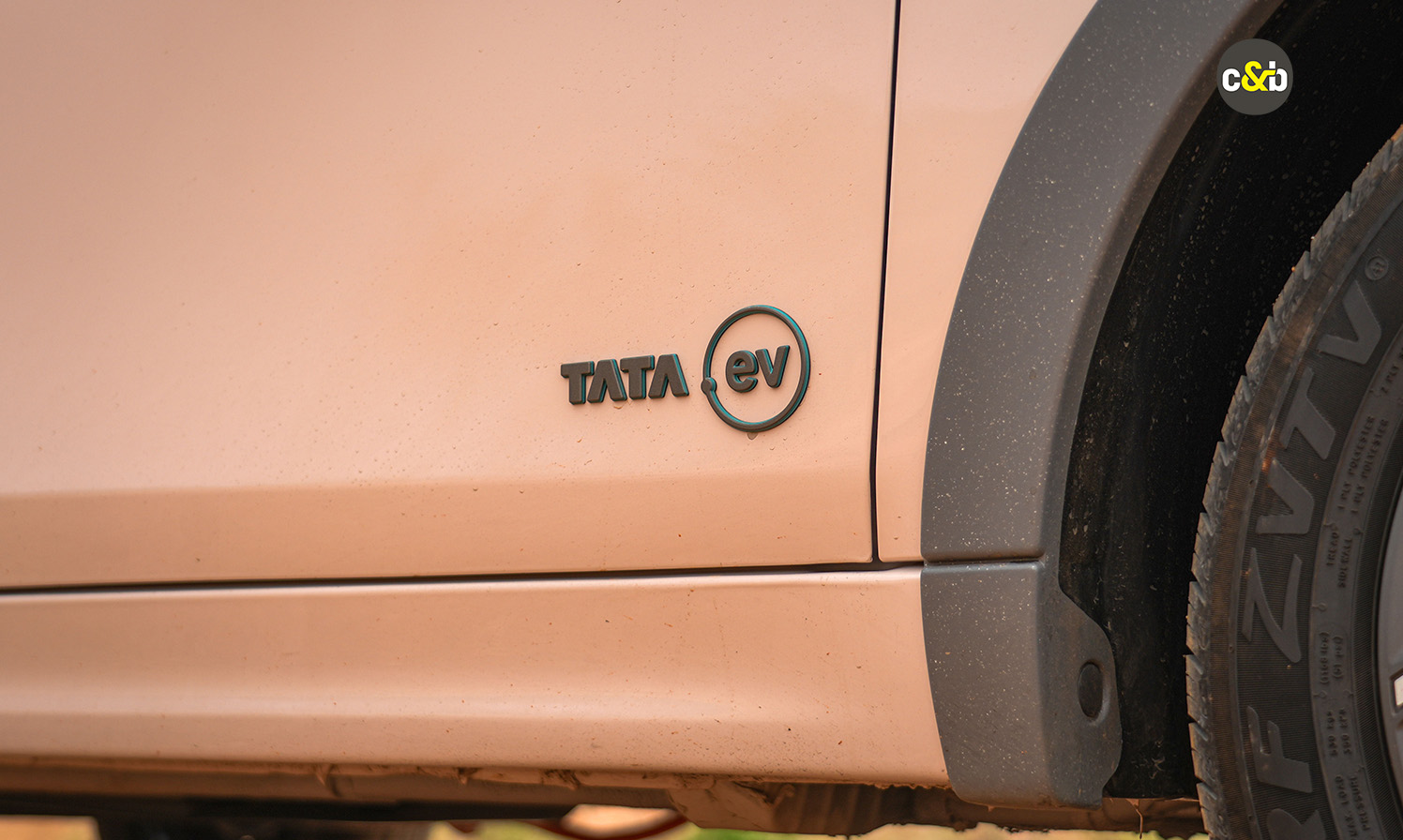 Tata Tiago ev web 4