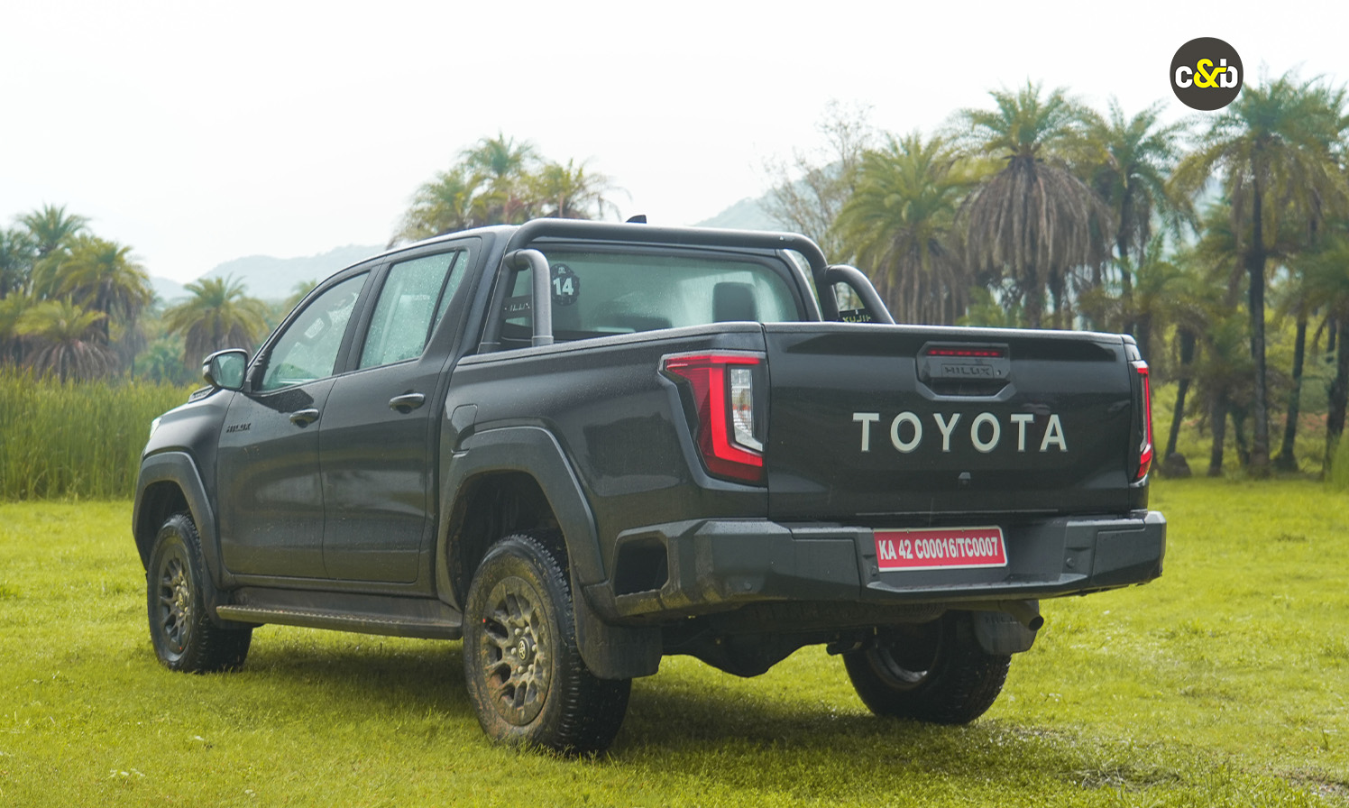 Toyata Hilux web 15