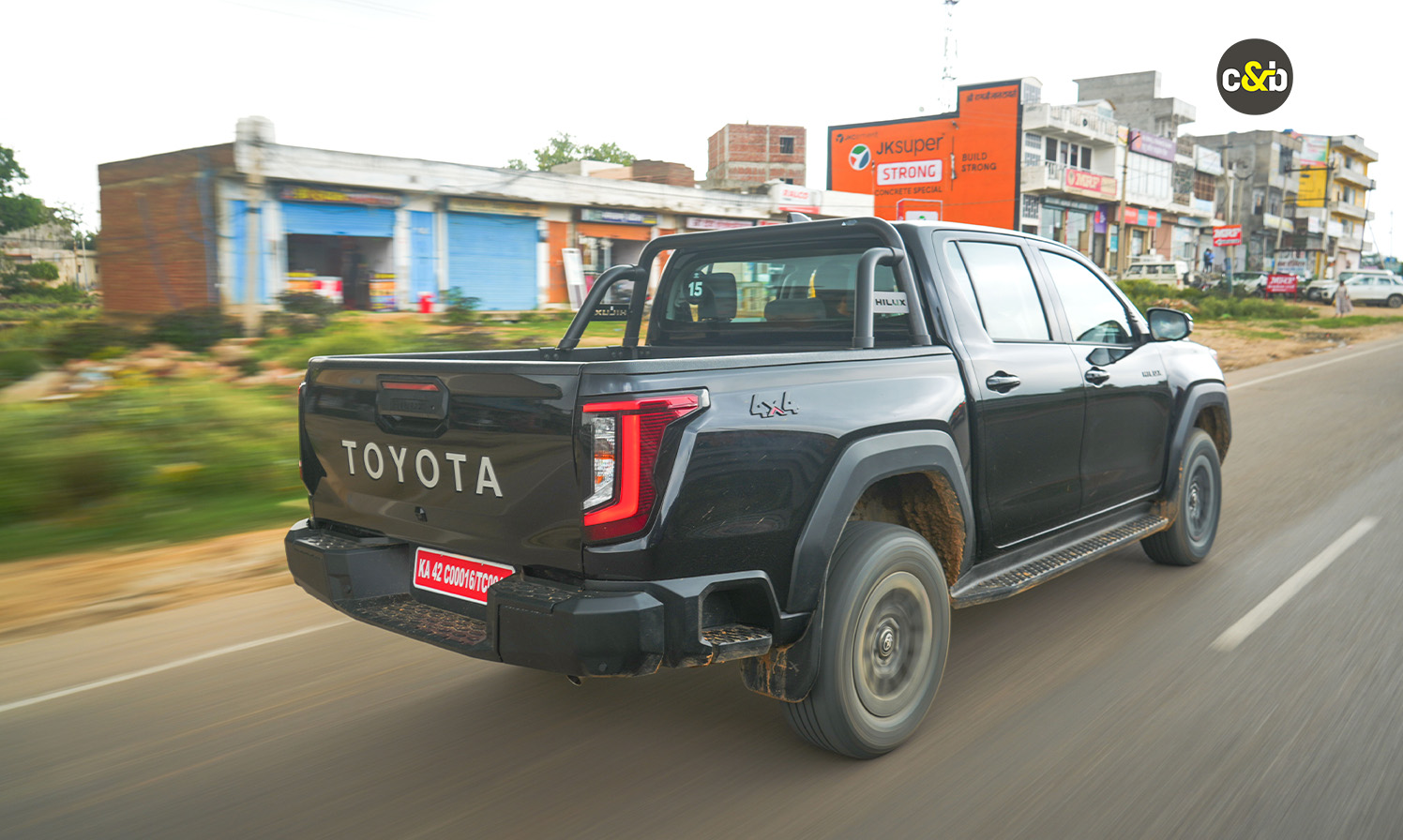 Toyata Hilux web 33