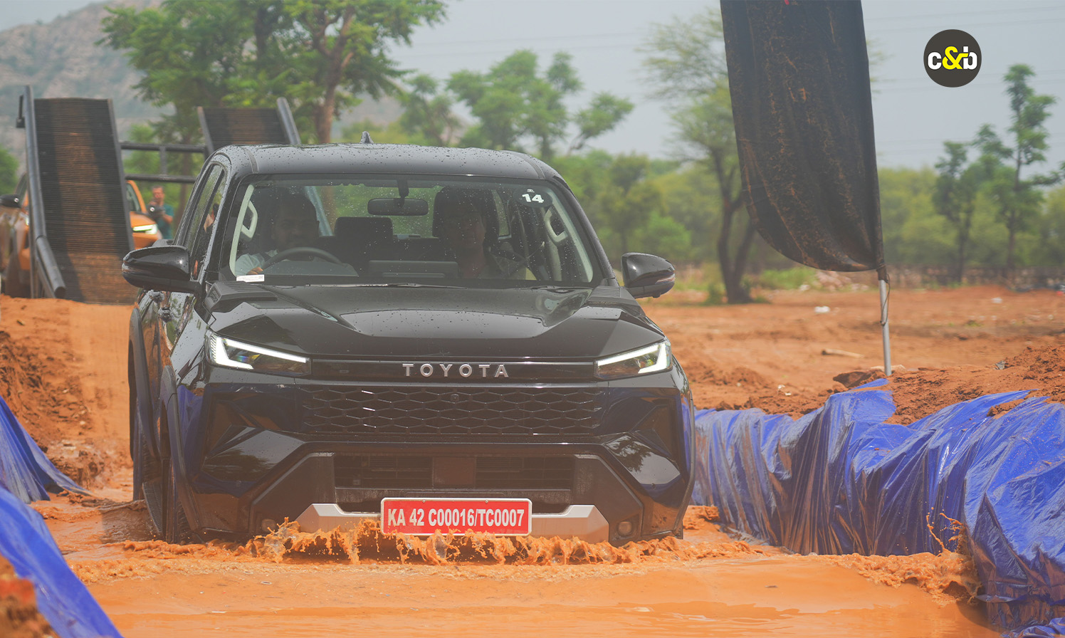 Toyata Hilux web 6