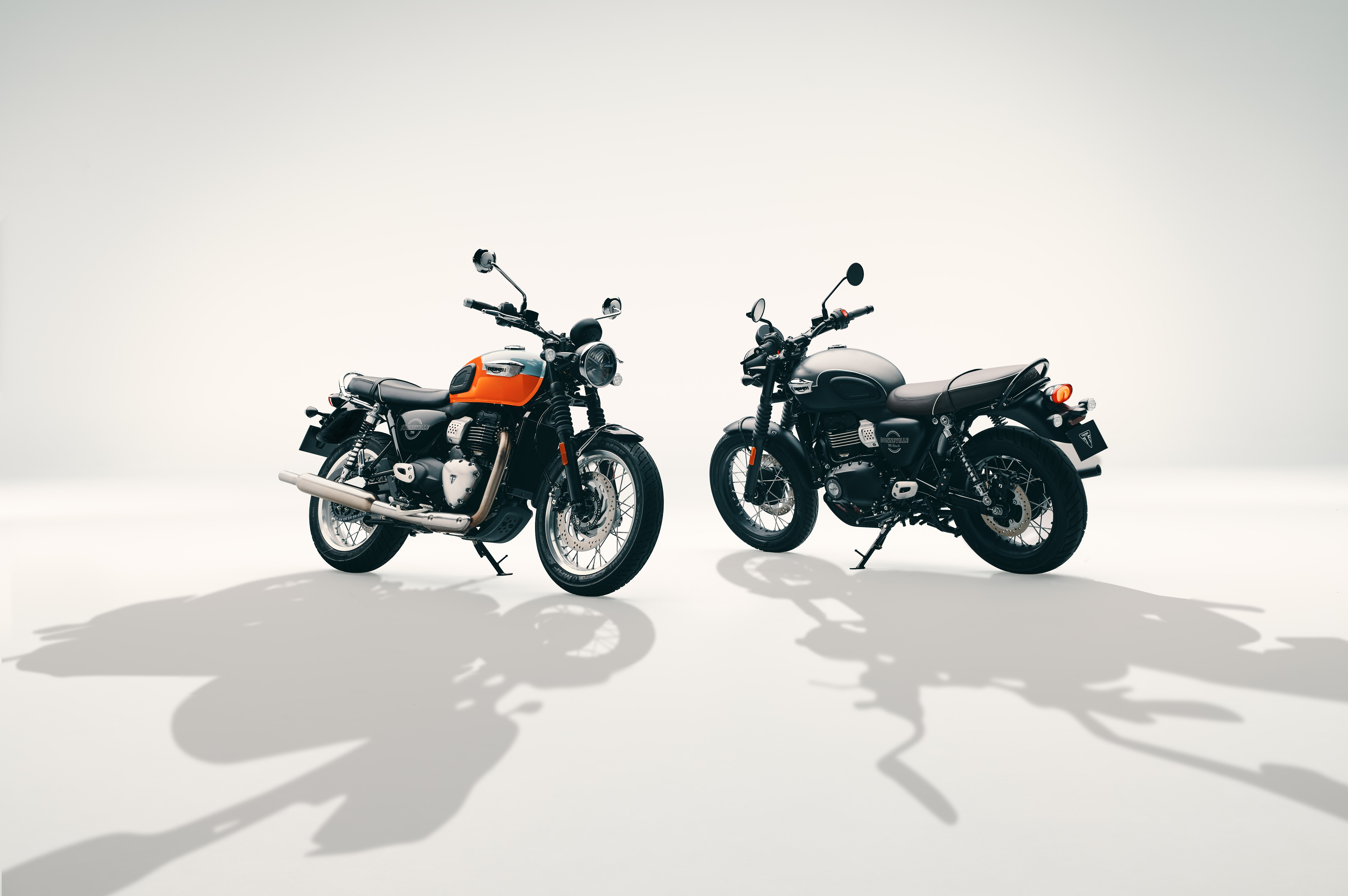 Triumph Bonneville T40 Family Hero