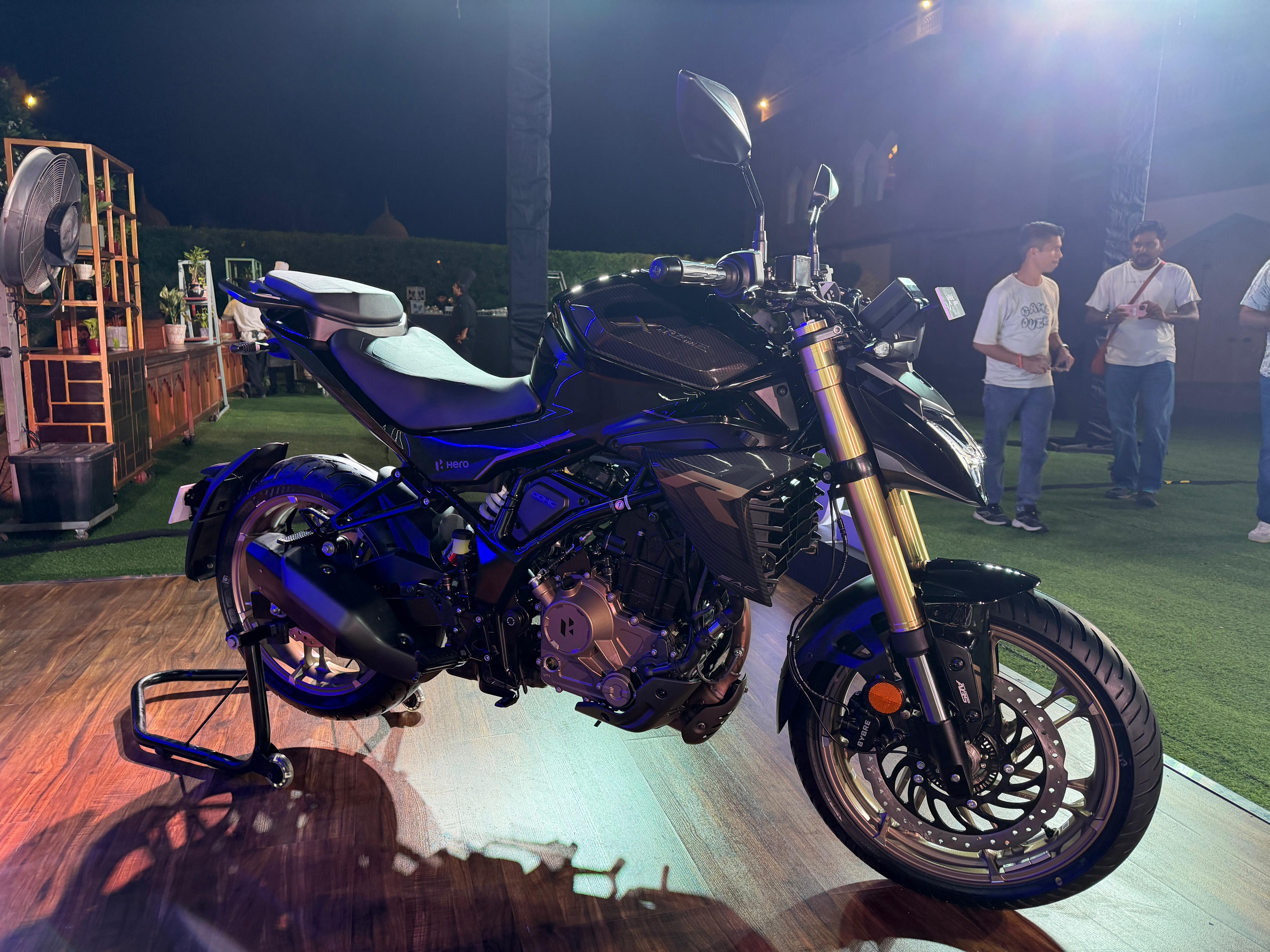 Updated Hero Xtreme 250 R 2026 m8