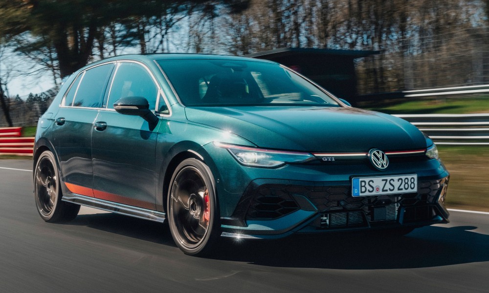 Volkswagen Golf GTI Edition 50 Becomes Fastest FWD Production Car At Nurburgring