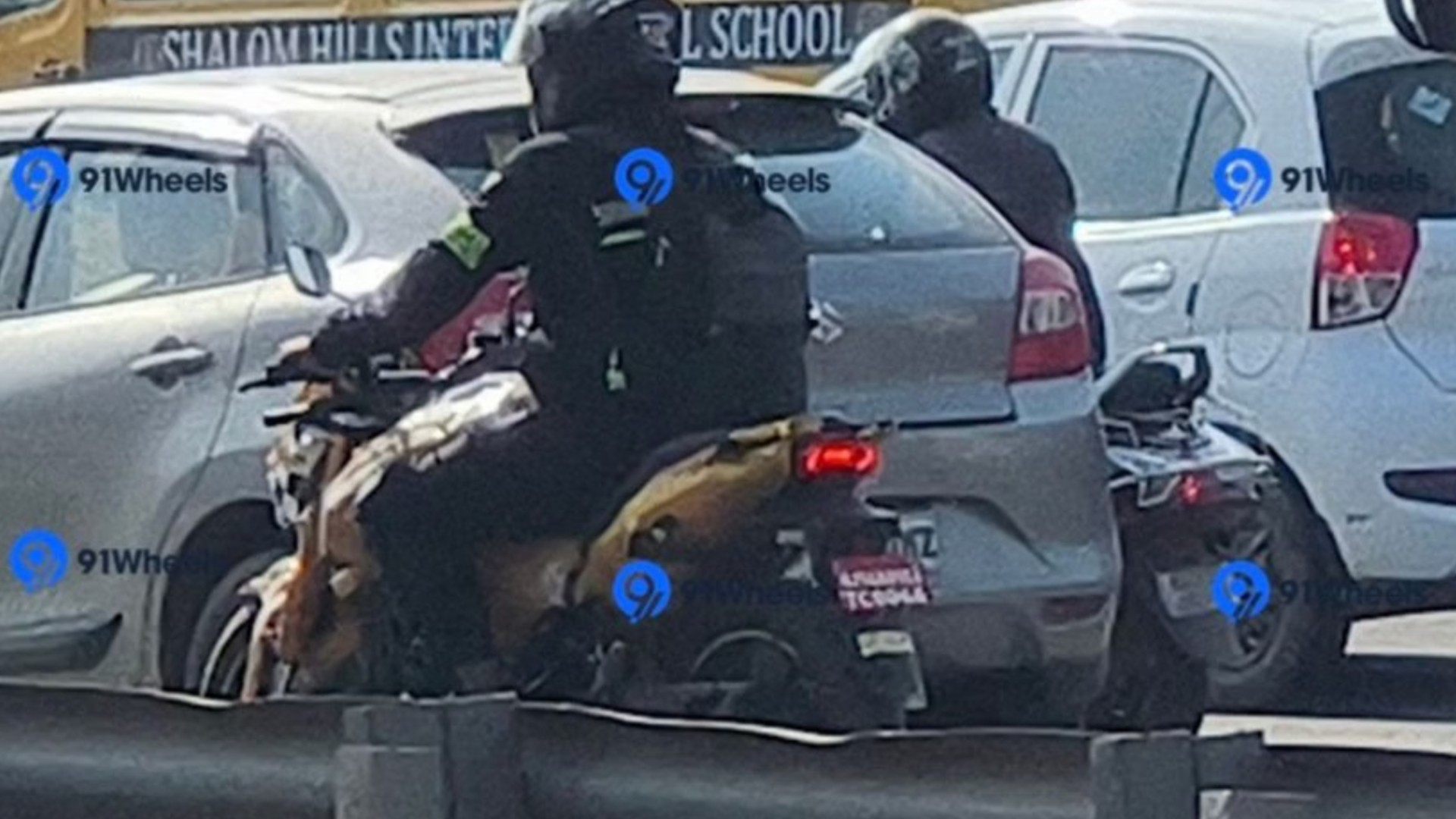 Vida VXZ Spy Shot m2
