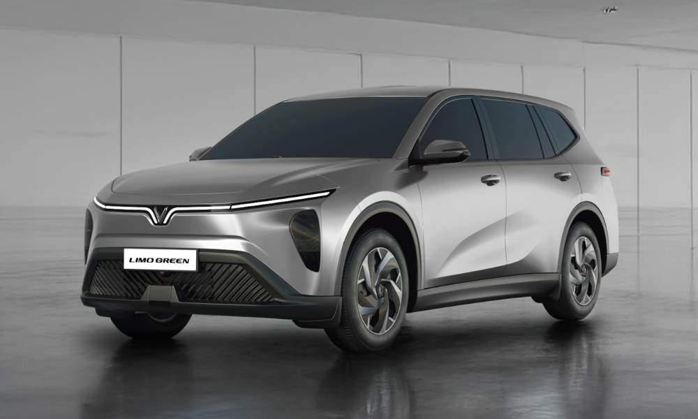 Vin Fast Cab Service Limo Green