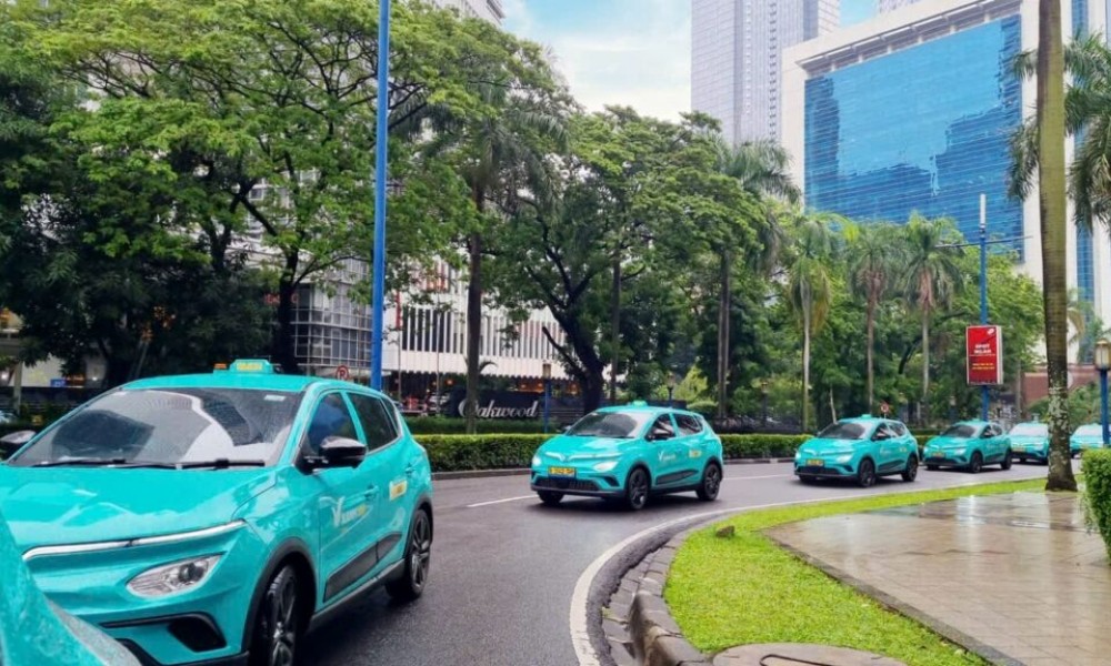 VinFast To Introduce GSM Fleet Service In India; Limo Green Line-Up For Cabs To Be Launched