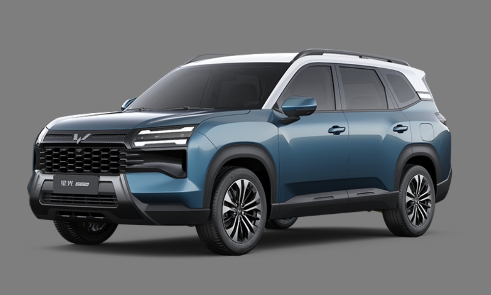 Wuling Starlight 560 MG spied