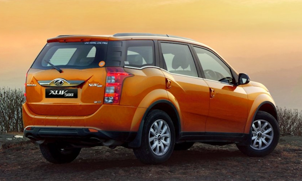 XUV 500 4