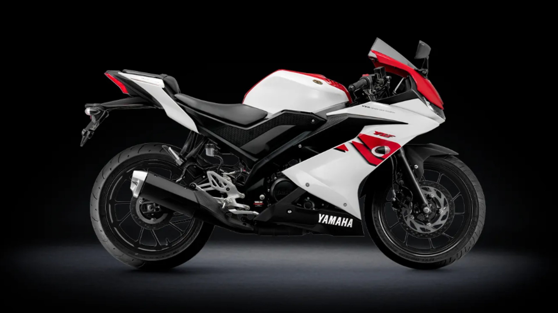 Yamaha R15 70th anniversary m1