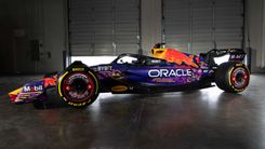 jpn.venus⭐︎レッドブル Red Bull Unveils Vibrant 'Neon Bull' Livery For The 2023 Las