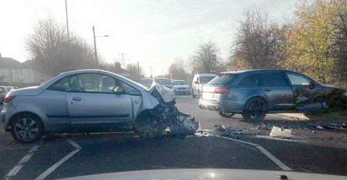 David Beckham Crashes His Audi RS6 Avant