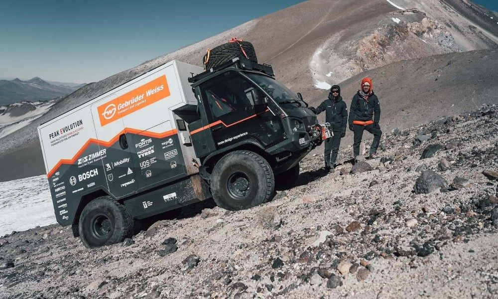 SolarPowered Electric Truck Sets An Altitude Record For EVs Reaching