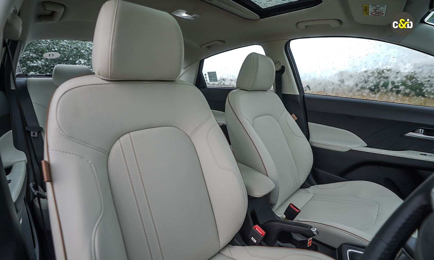 2023 Hyundai Verna Interior Front Seat