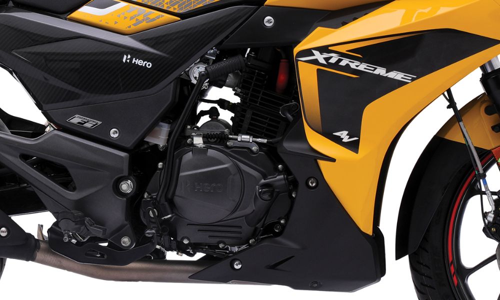 Hero Xtreme 200 S 4 V engine