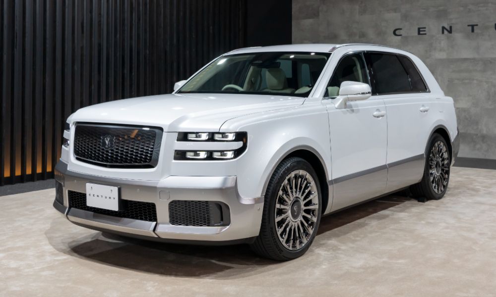 Toyota Century Luxury SUV Debuts: Gets Rear Seats That Recline Fully Flat And A Plug-In Hybrid Powertrain