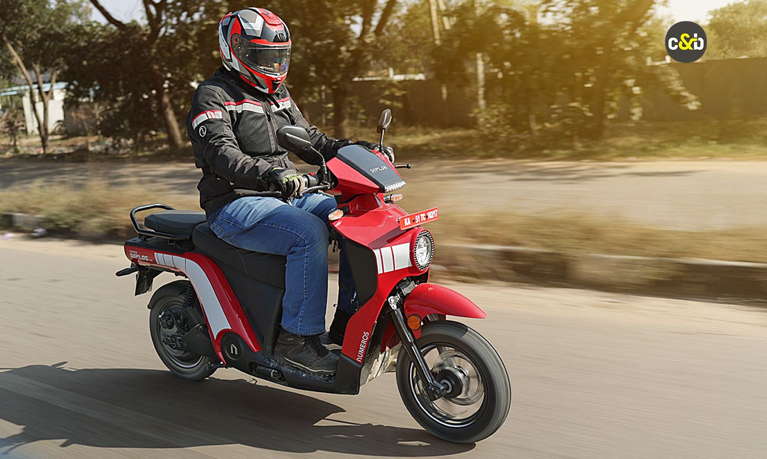 Numeros Diplos Max First Ride: What Does The Newest E-Scooter On The ...