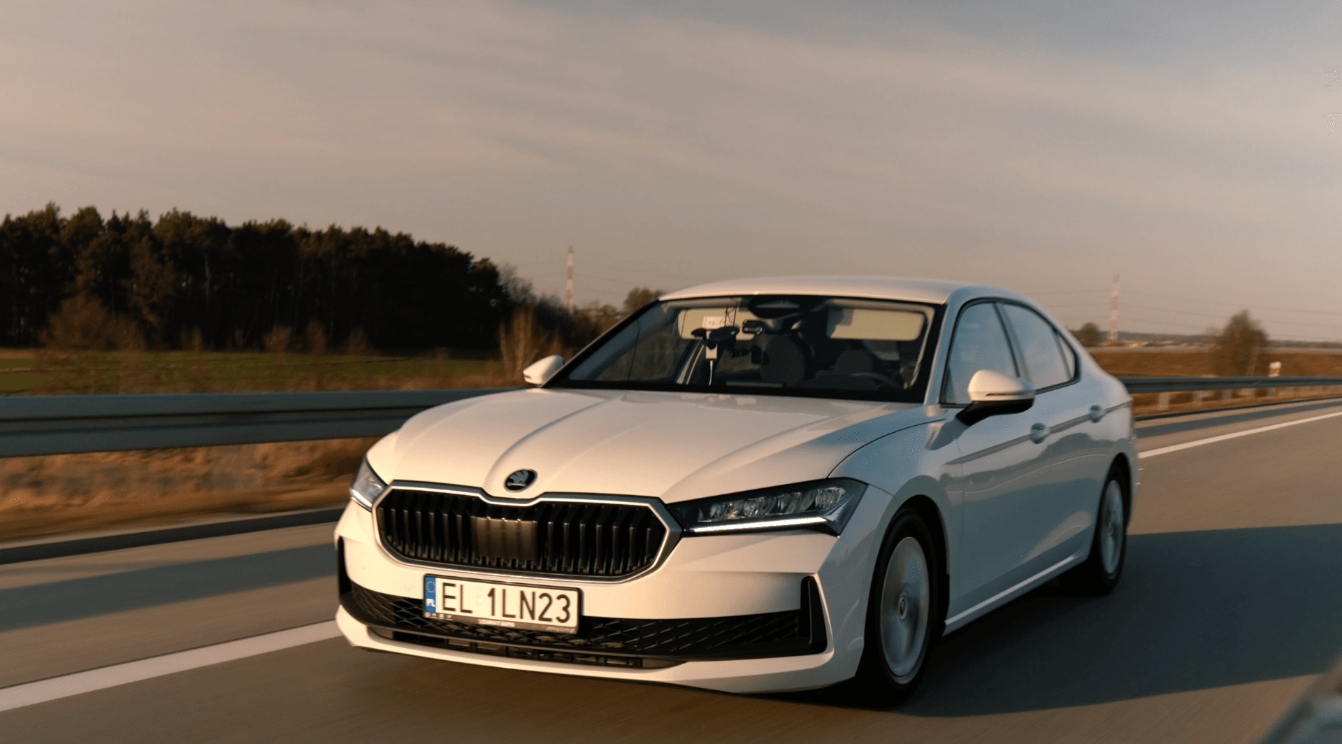 2,831 Kilometres On A Single Tank: Skoda Superb Diesel Sets A World Record