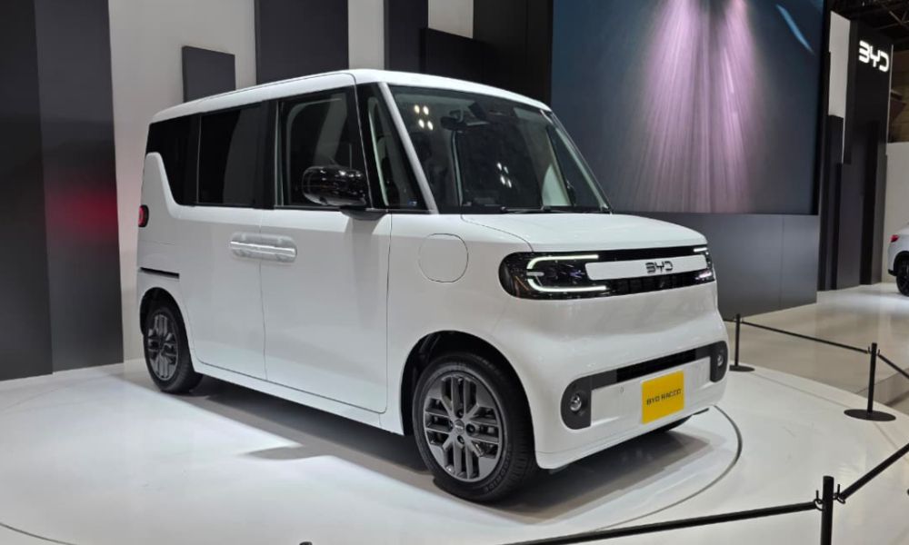 Japan Mobility Show 2025: Tiny BYD Racco EV Targets Japan’s Kei Car Market