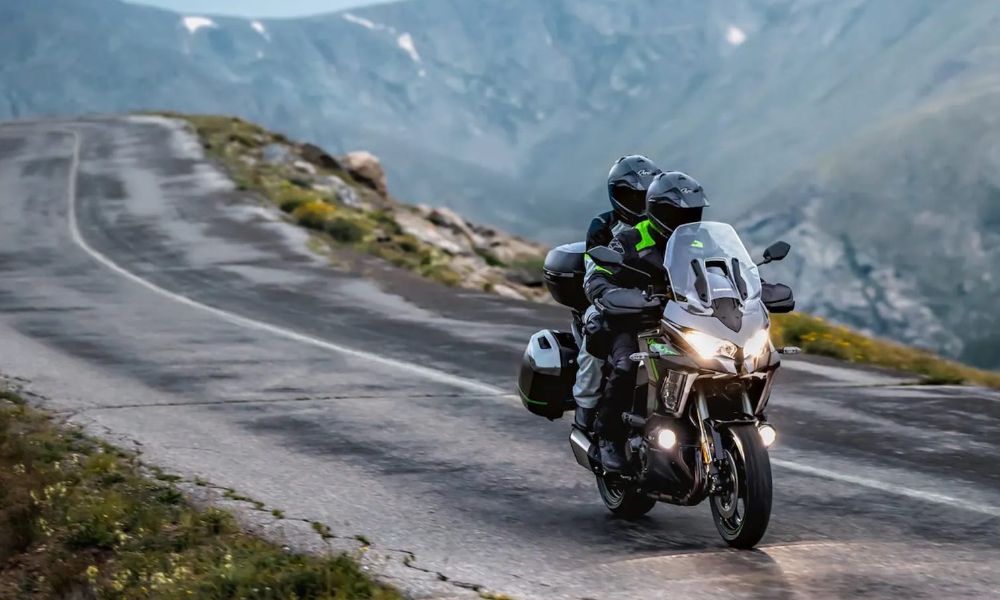 Kawasaki Versys 1100 price hike carandbike edited 2