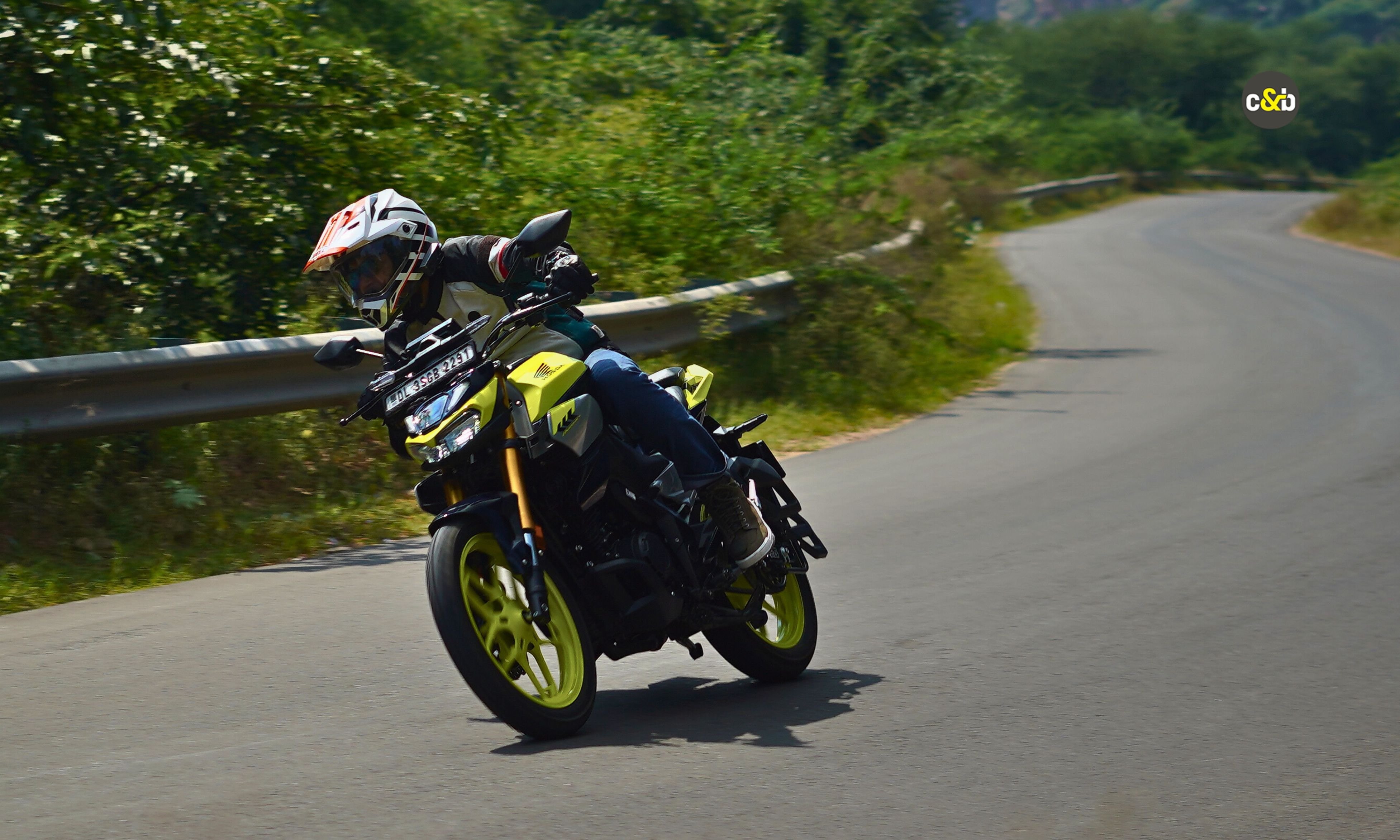 2025 Honda CB 125 Hornet m33