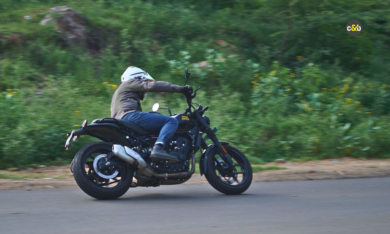 Royal Enfield Guerrilla 450 m26