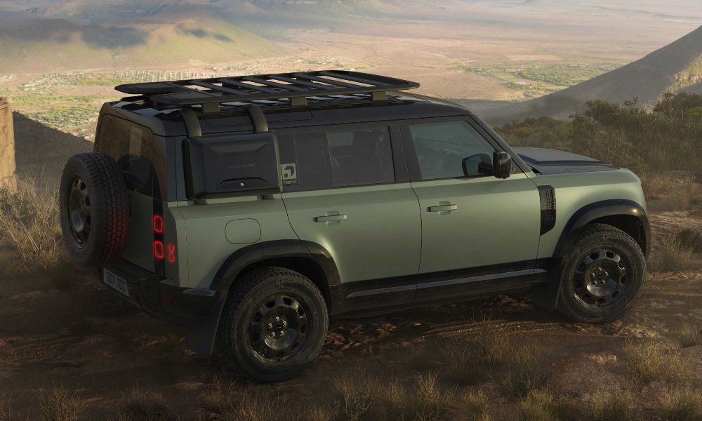 Land Rover Defender Trophy Edition 1