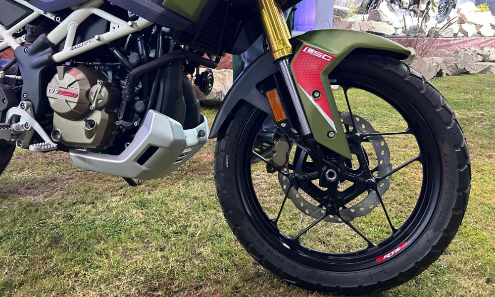 TVS Apache RTX Images Details Price Variants Specifications Colours Pictures 2