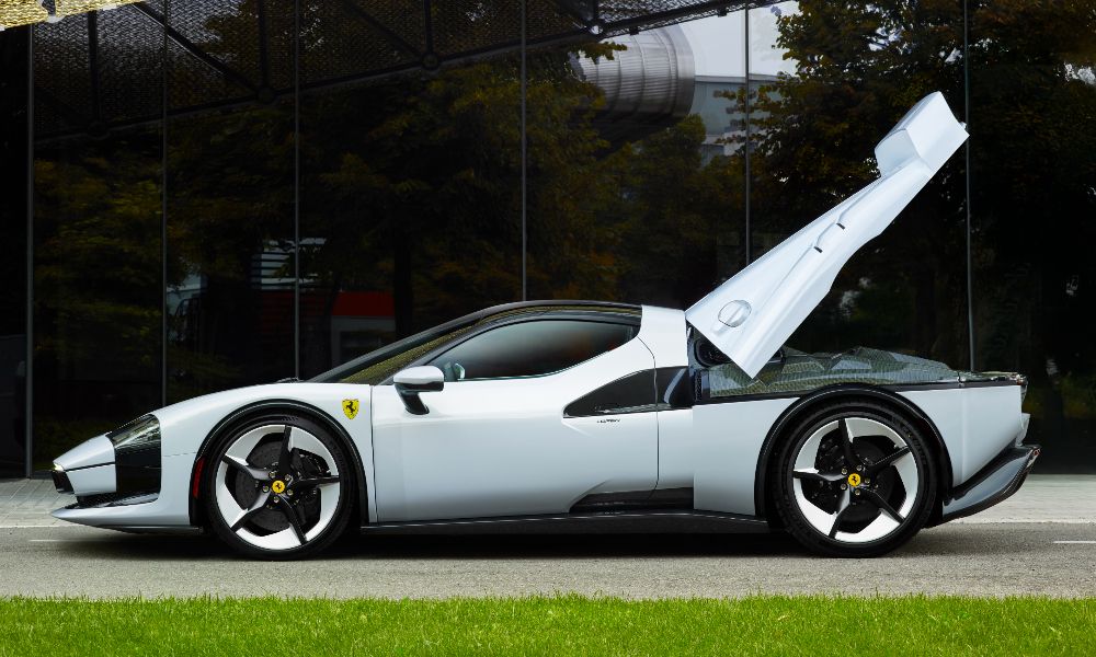 Ferrari SC 40 2