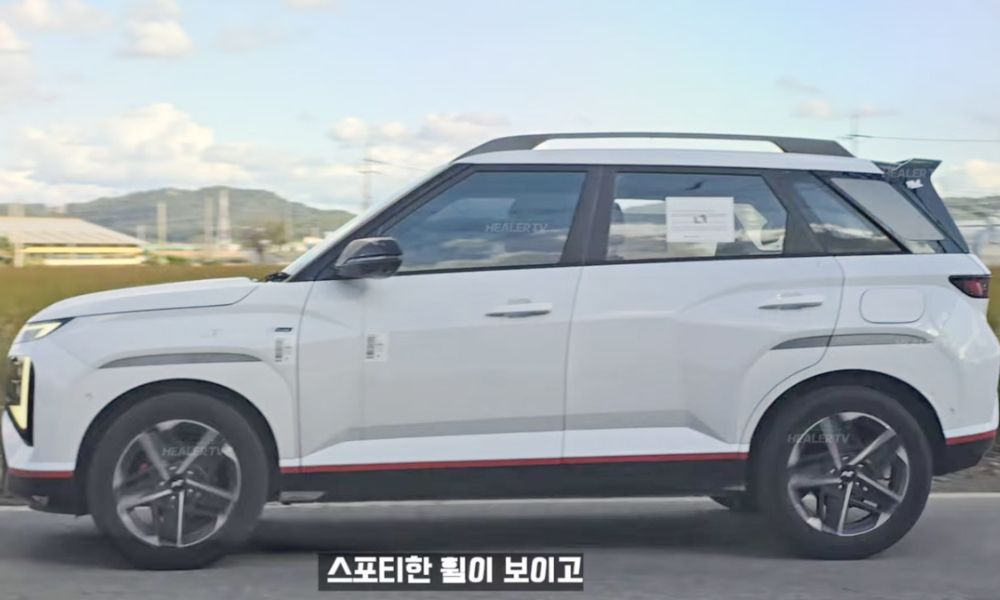 Hyundai Venue N Line spied 3