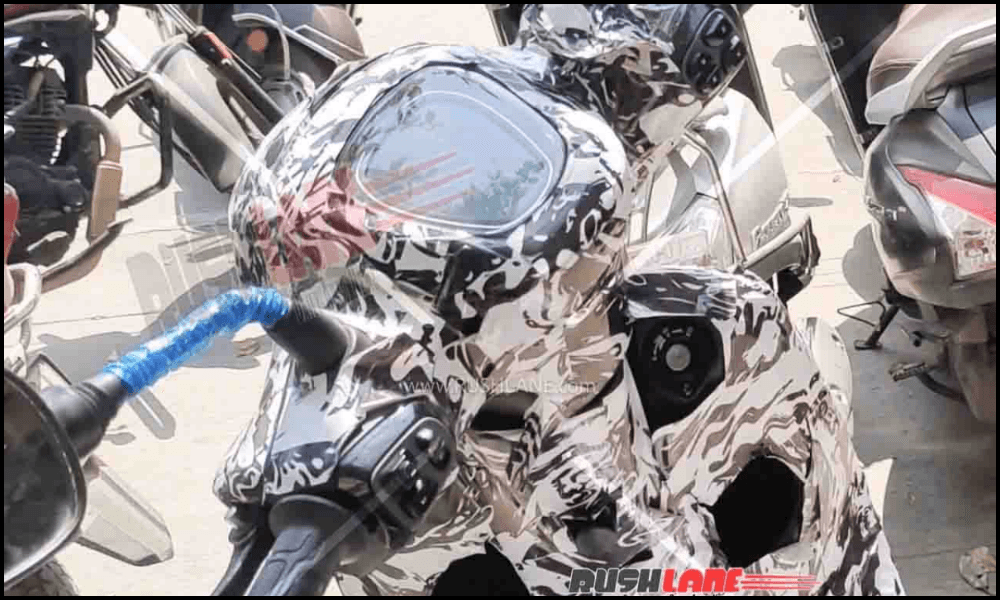 New Bajaj Chetak Spied With Hub Motor 1